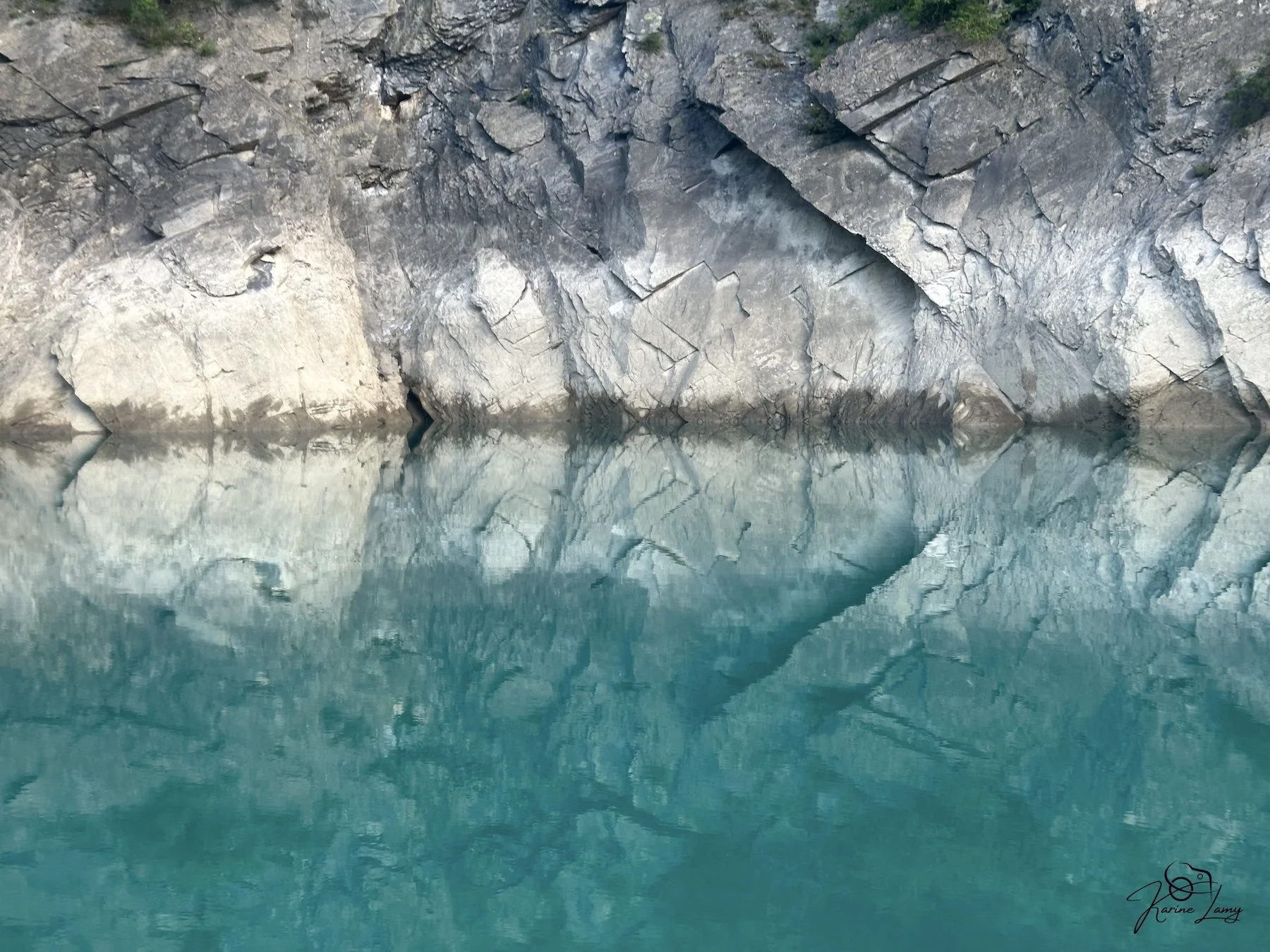 Falaise lac de Monteynard France