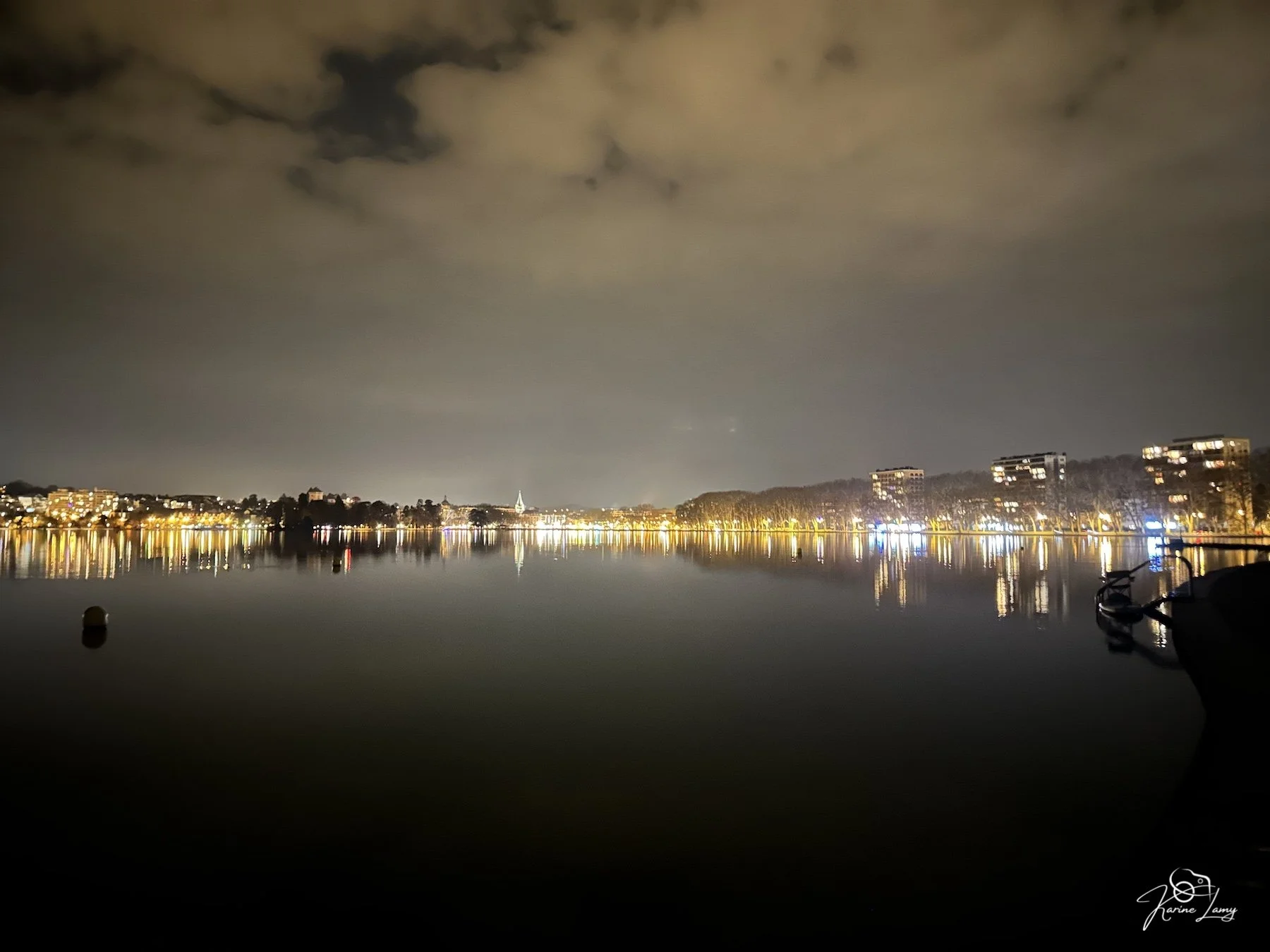 Lac d'Annecy de nuit, France