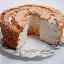 Heavenly Angel Food Cake