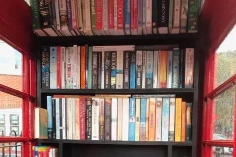 Book Exchange in the Windlesham phone box