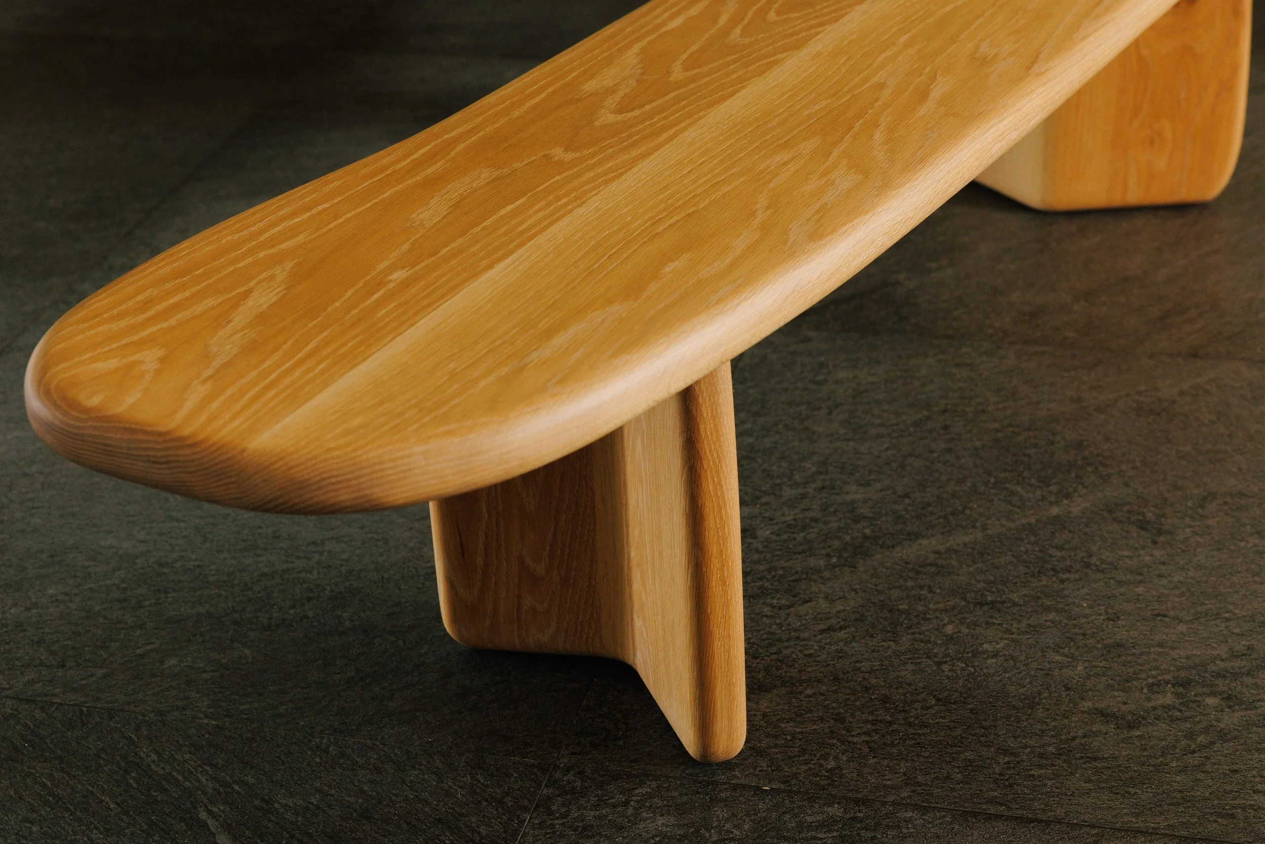 WORKS - Seating - Bench - 005.jpg