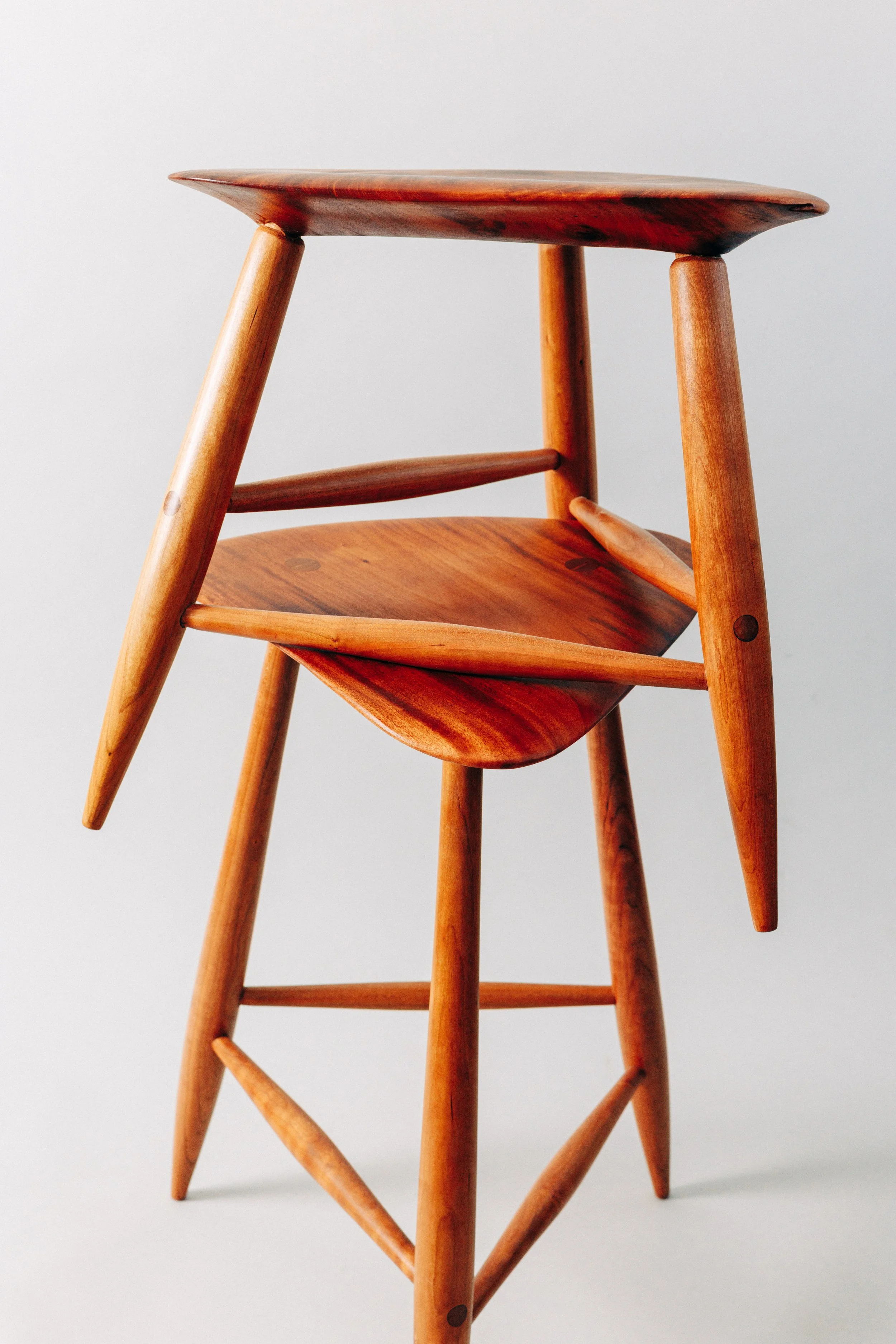 OBJECTS - Seating - Stools - 002.jpg