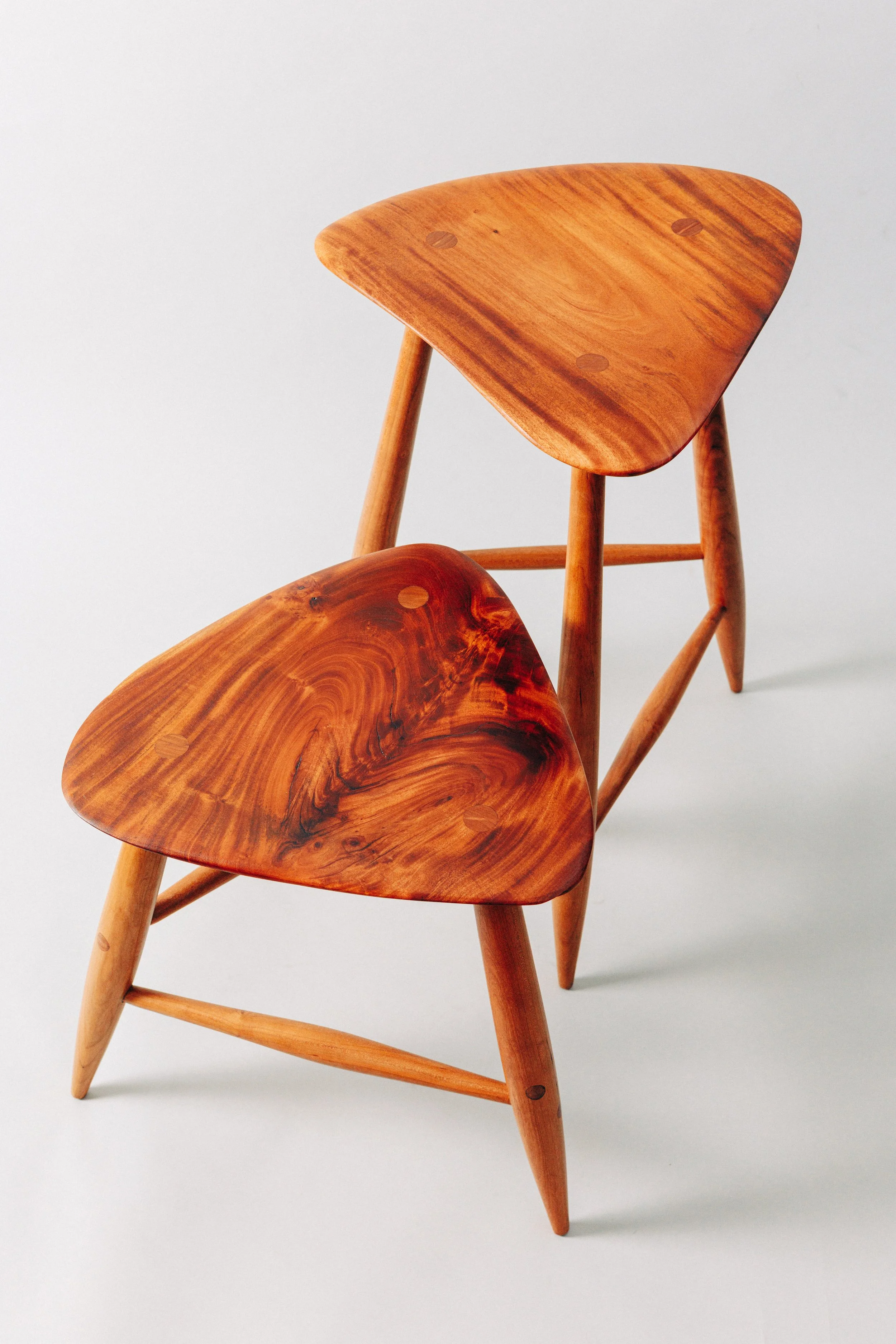 OBJECTS - Seating - Stools - 001.jpg