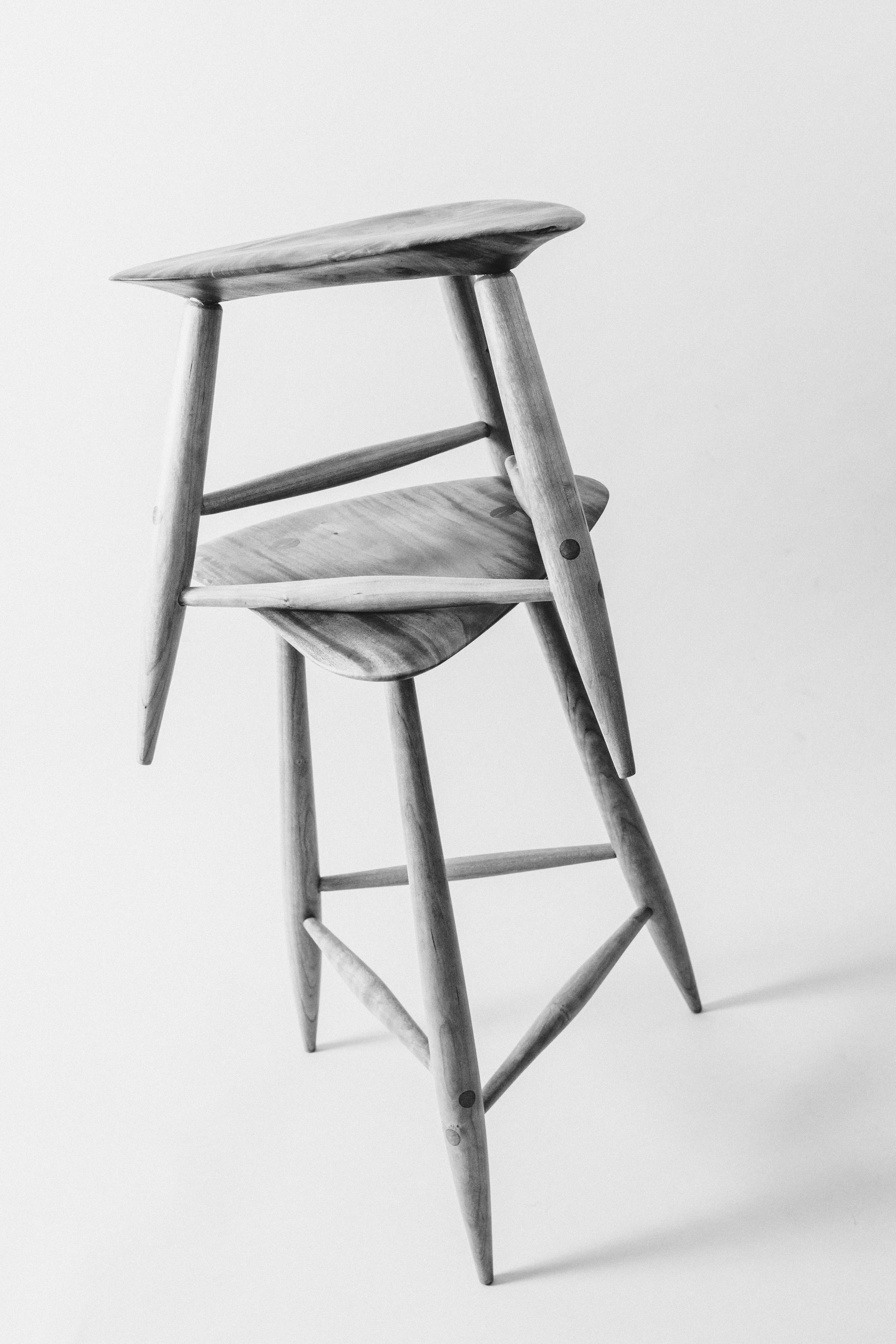 OBJECTS - Seating - Stools - 006.jpg