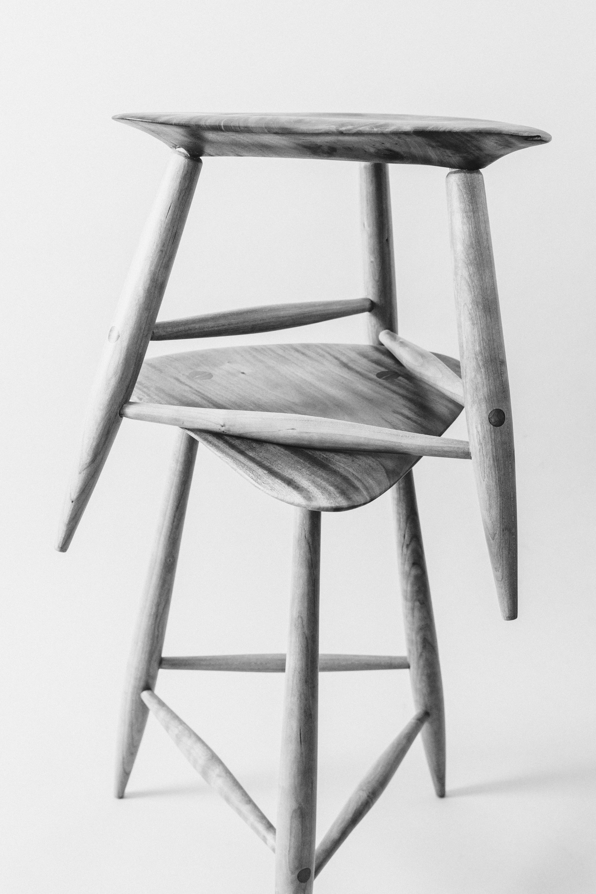 OBJECTS - Seating - Stools - 003.jpg