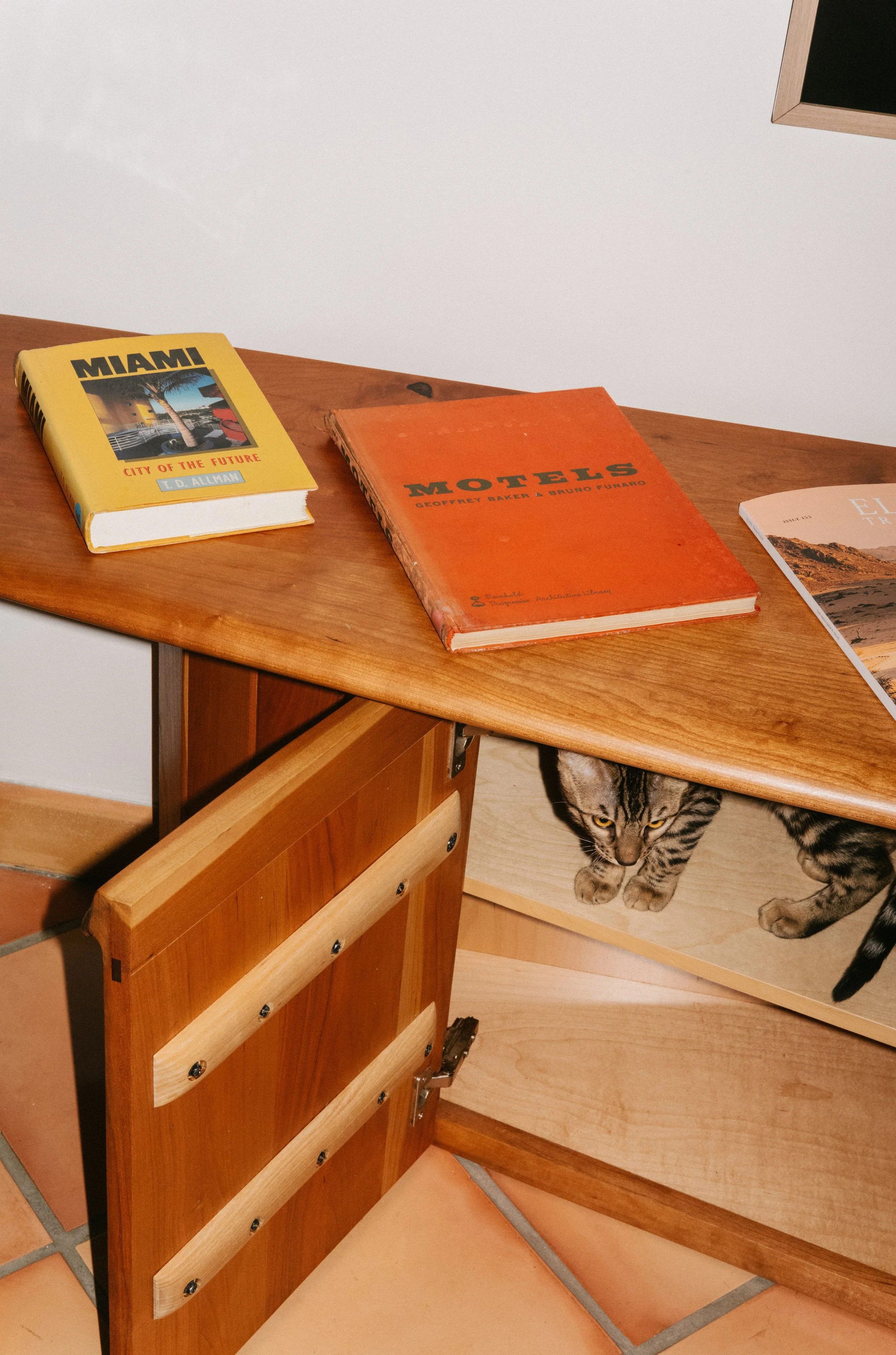 WORKS - Storage - Console - 012.jpg