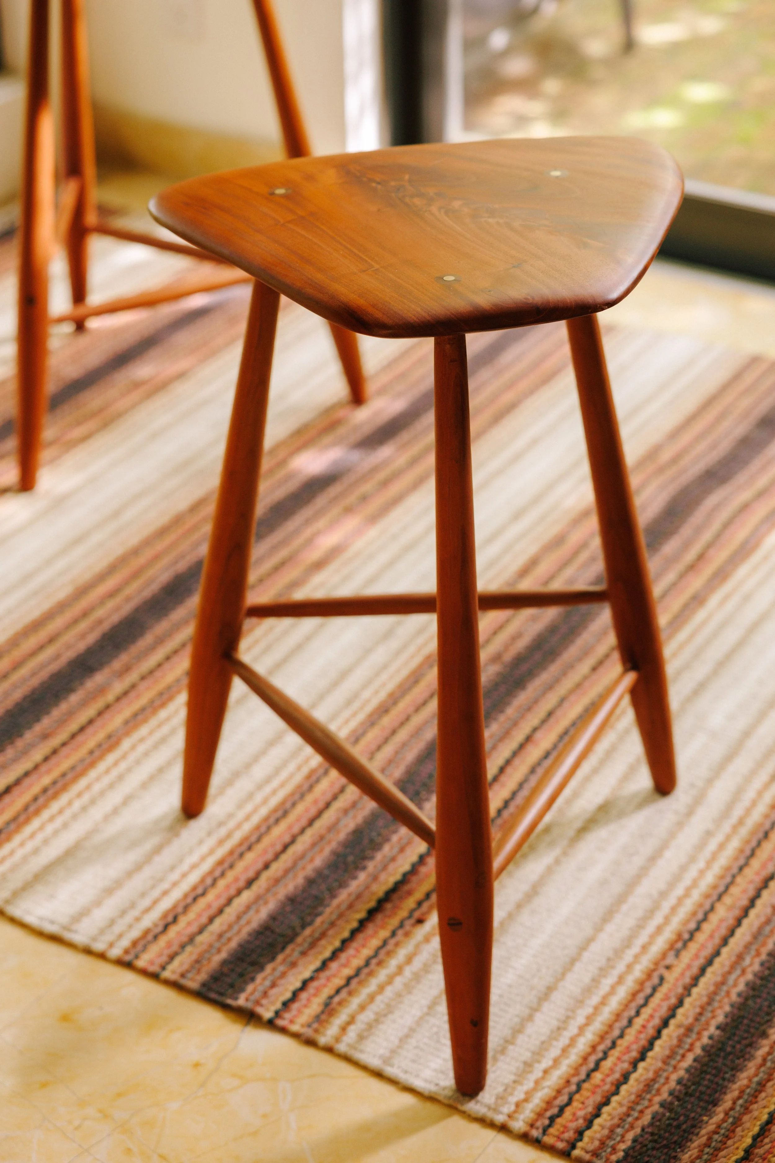 OBJECTS - Seating - M Stool - 002.jpg