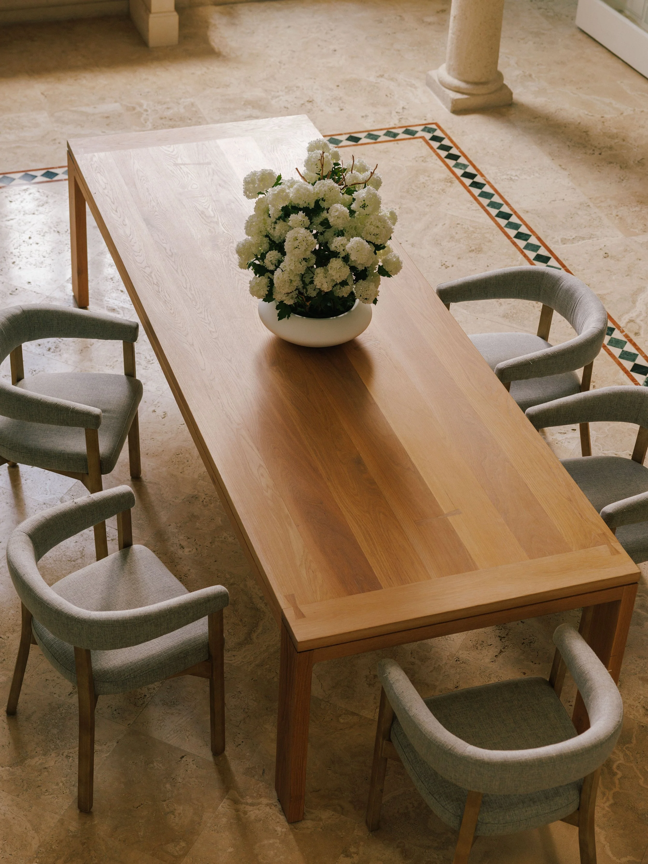 WORKS - Table - Dining - 001.jpg