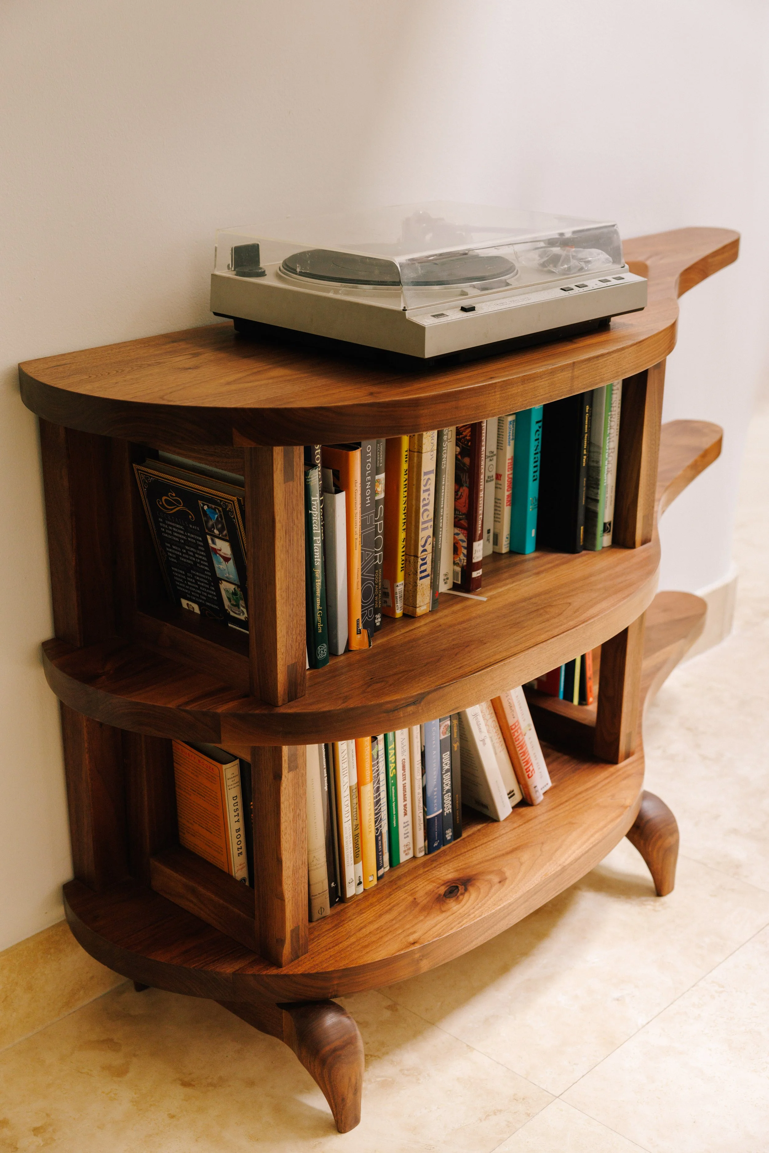 WORKS - Storage - Shelves - 504.jpg