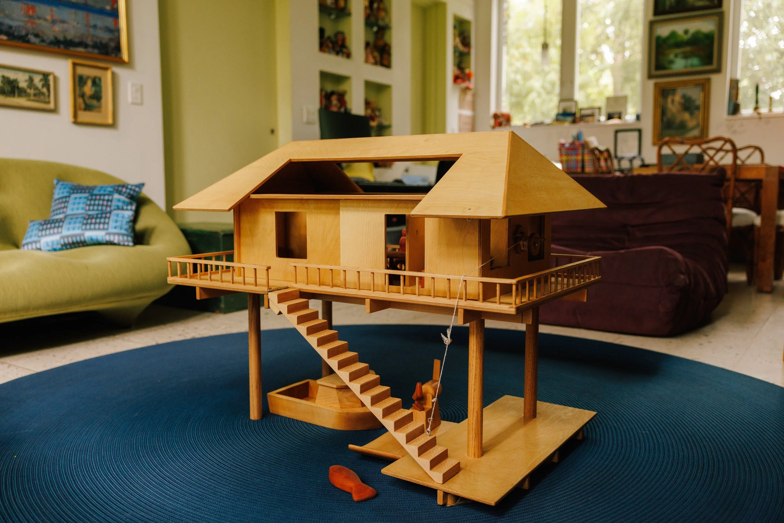 Kinder Dollhouse 001