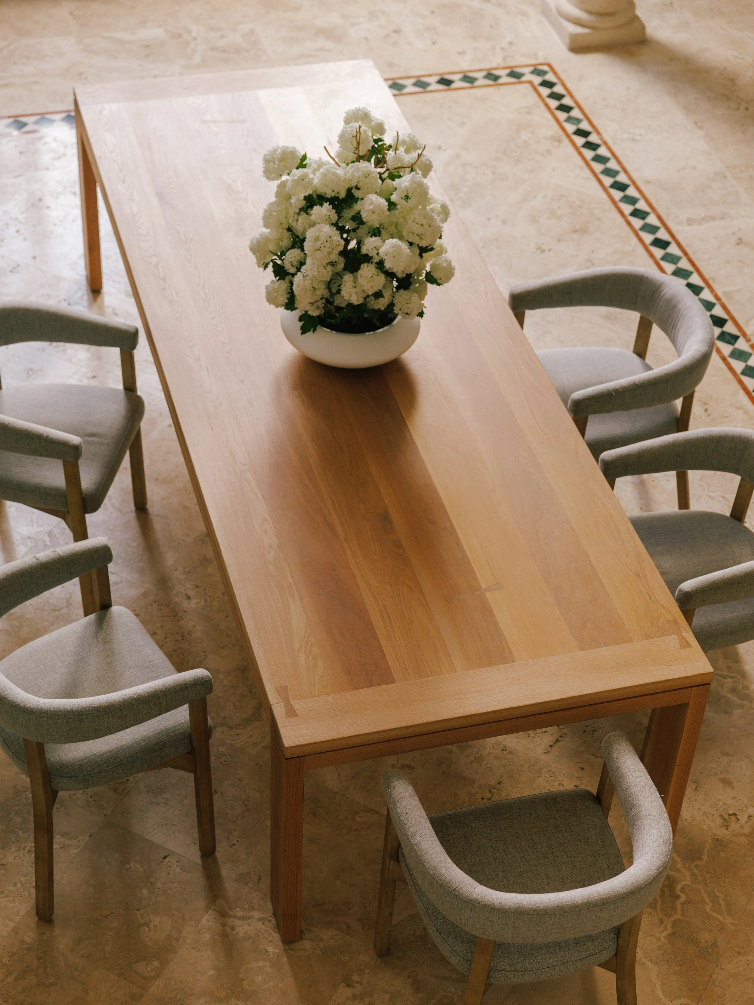 WORKS - Table - Dining - 002.jpg