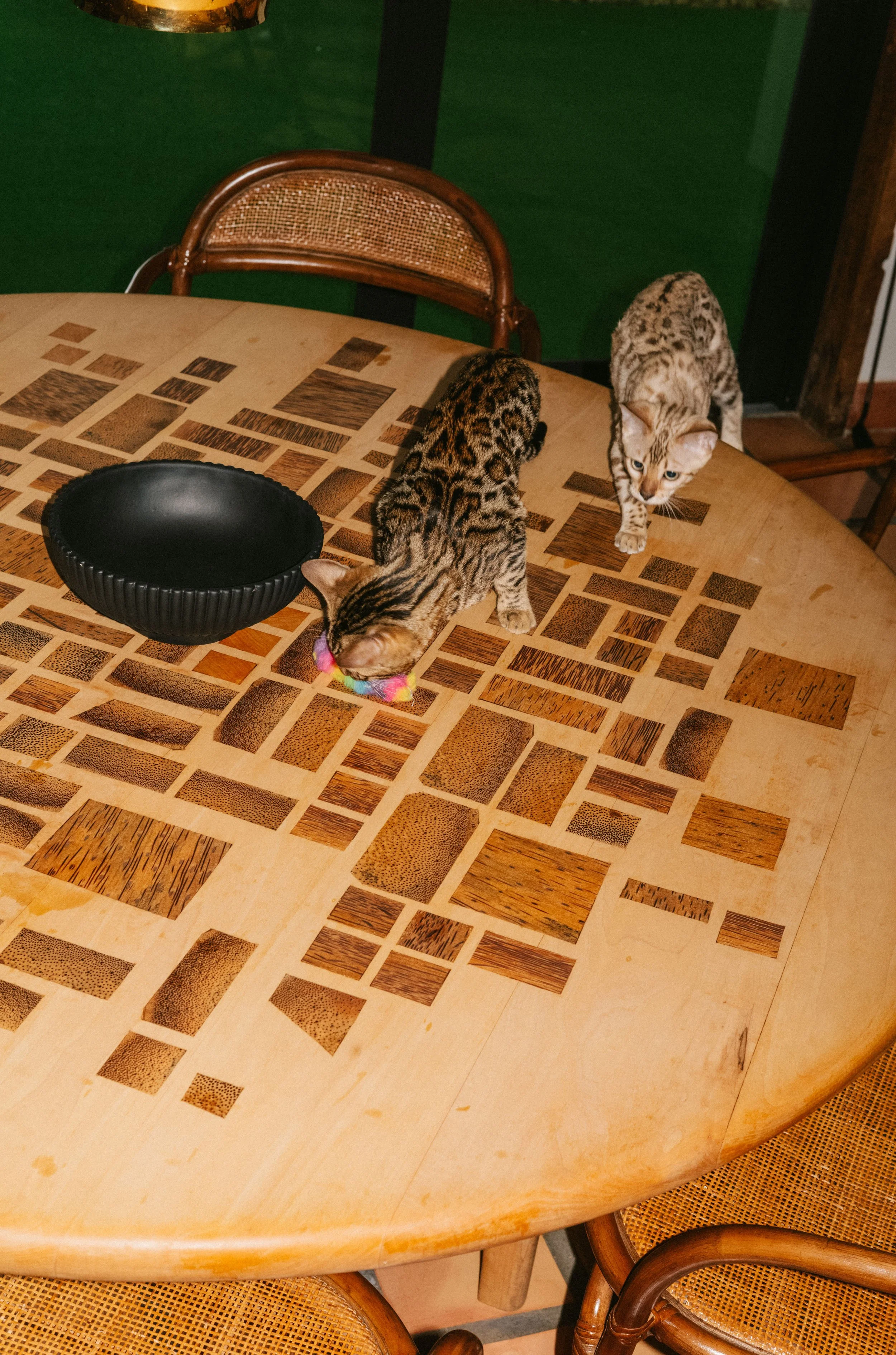 WORKS - Table - Round - 008.jpg