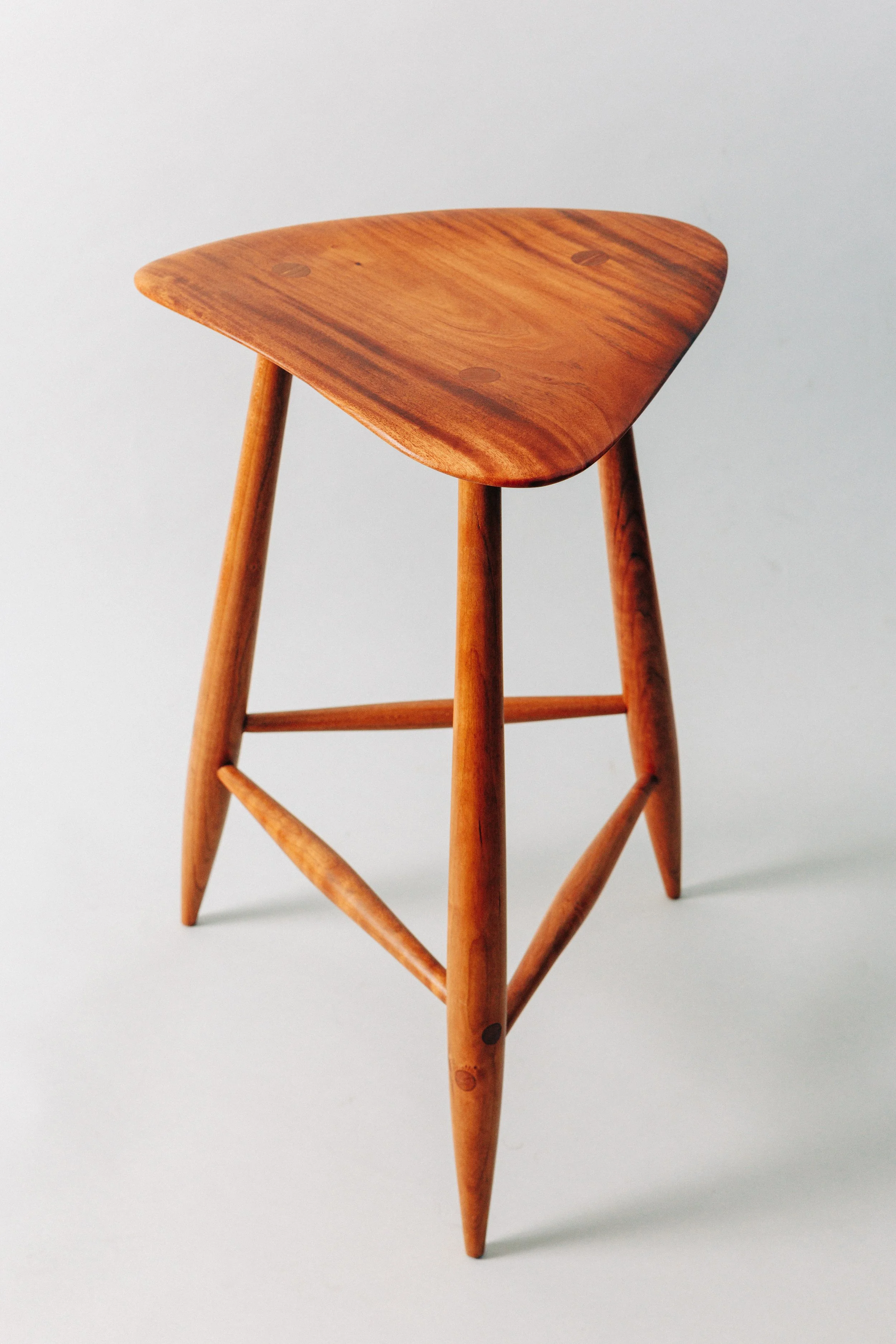 OBJECTS - Seating - M Stool - 004.jpg