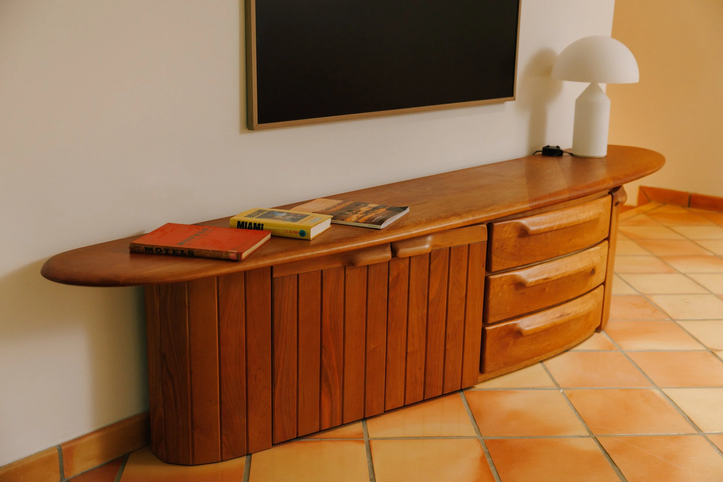 WORKS - Storage - Console - 003.jpg