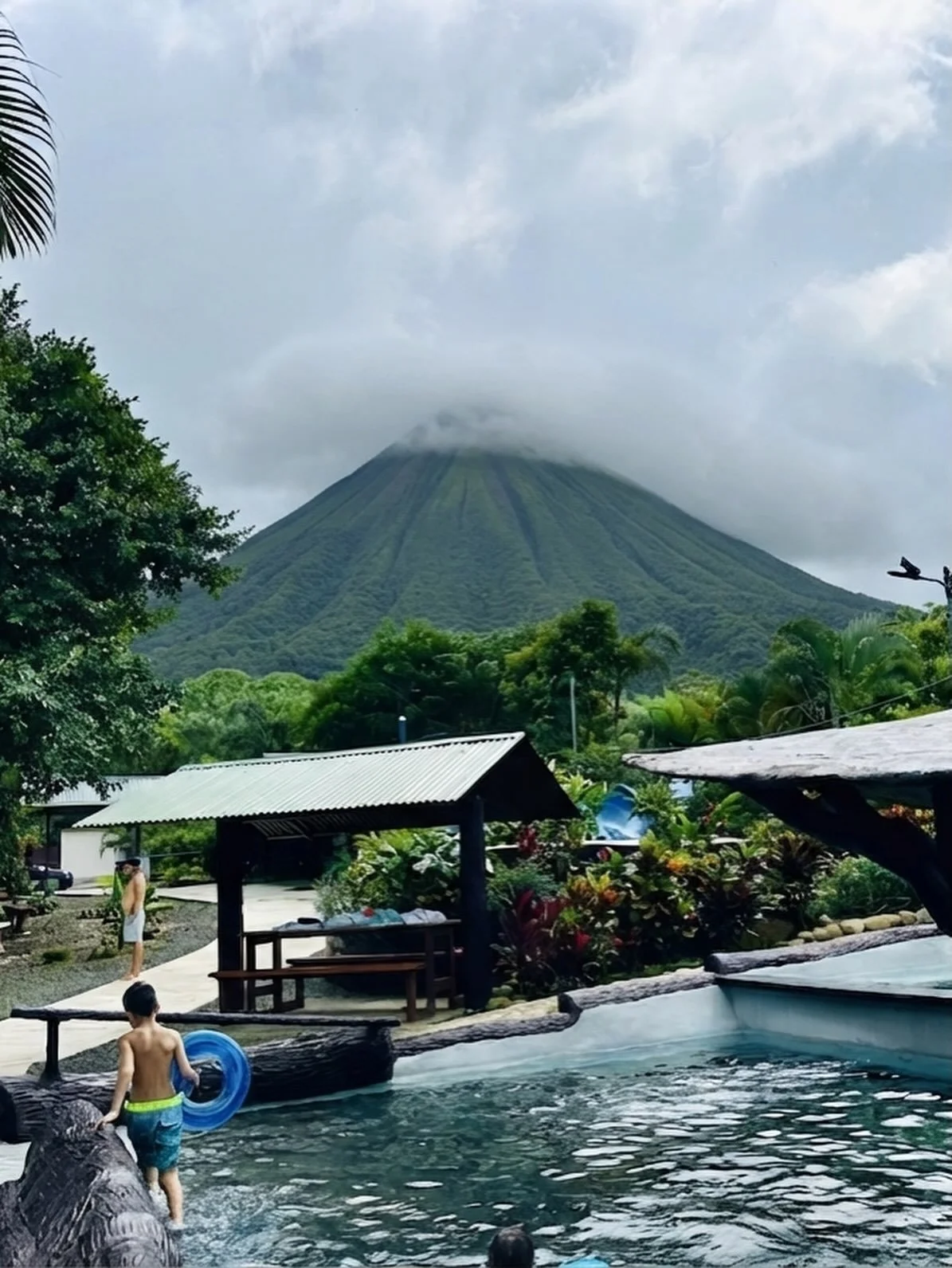 Volcanos, 🌋 hot springs and bats! Great once to chill for a day with the family!