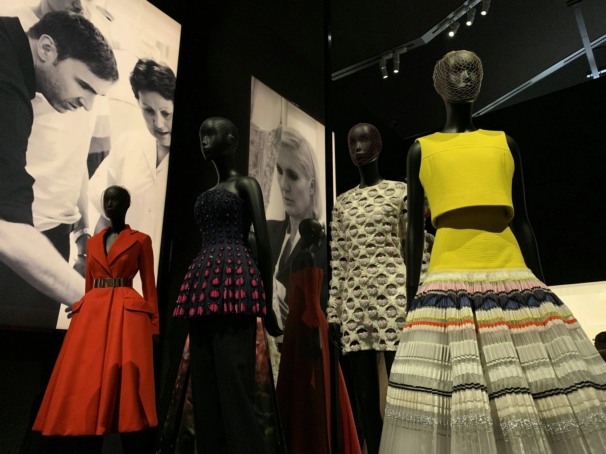 V&amp;A and Beyond: Where to Discover the Best of London Fashion Museums?