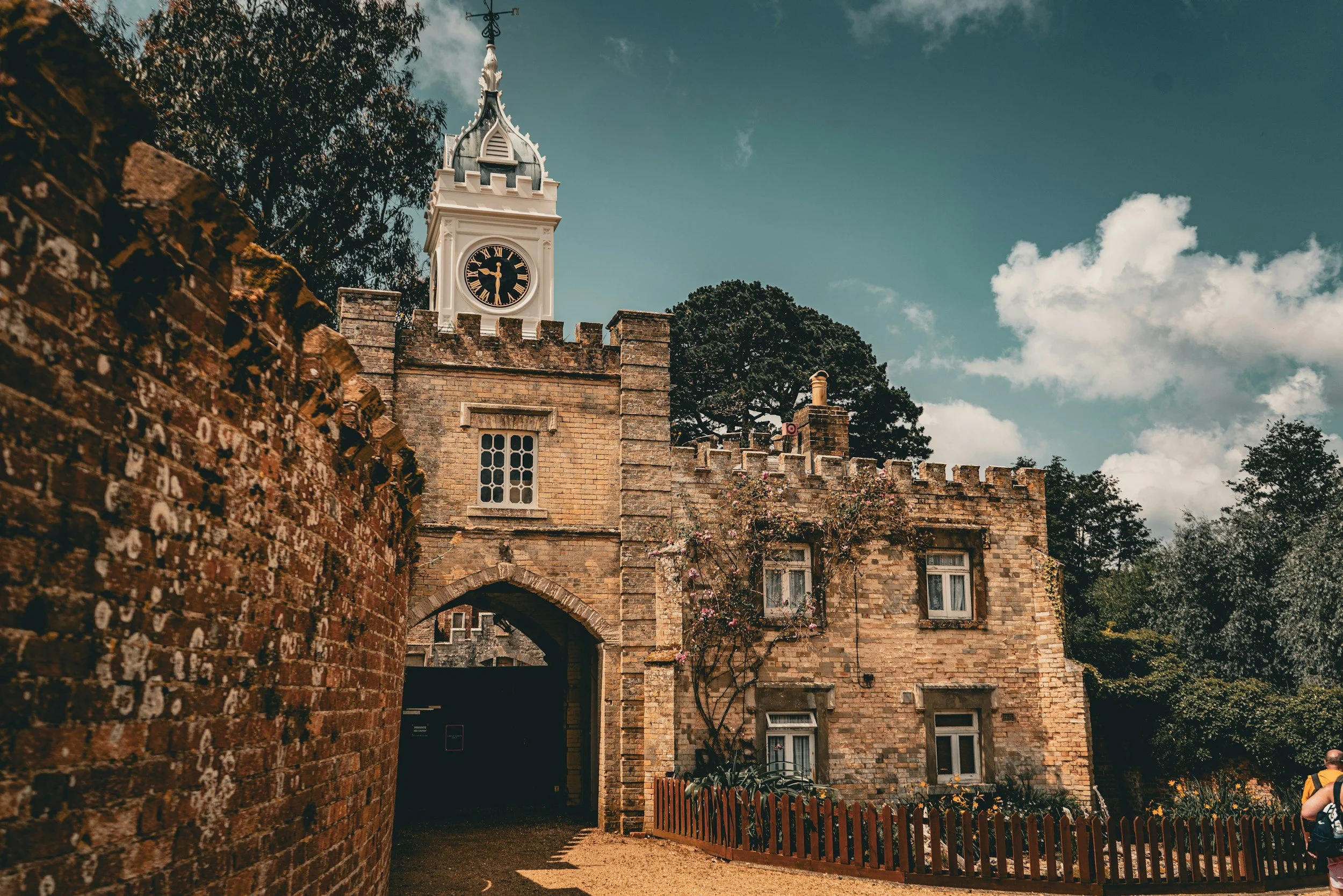Brownsea Castle: The Tudor Fortress of the Island Sanctuary