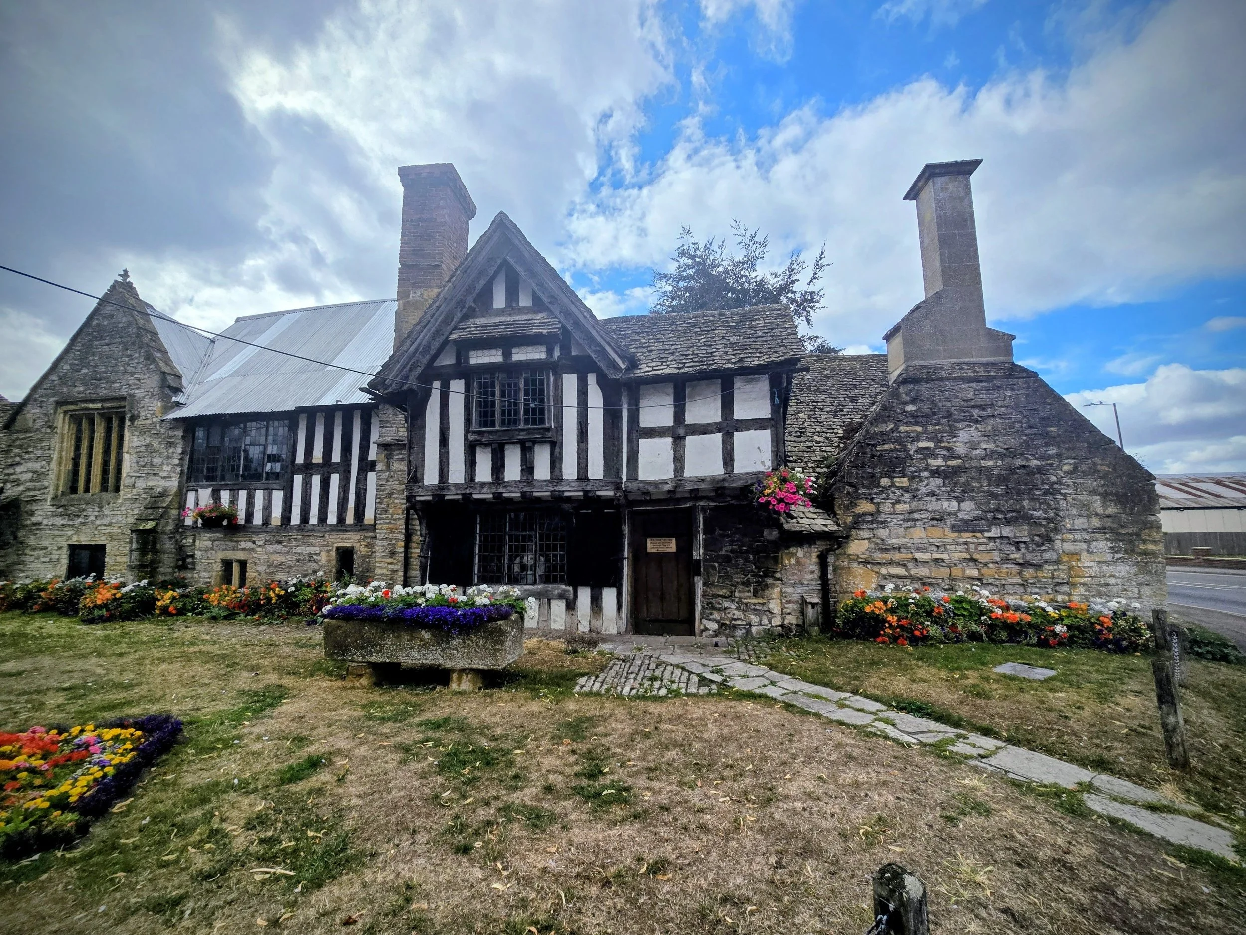 Evesham: The Market Garden of England and the Ghosts of the Abbey