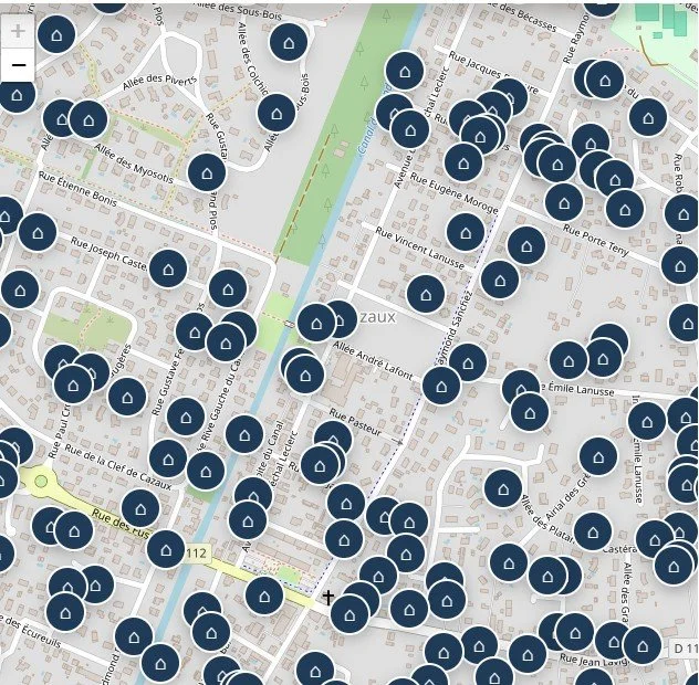 Carte avec de nombreux points indiquant des bien vendus à cazaux. Données dvf.