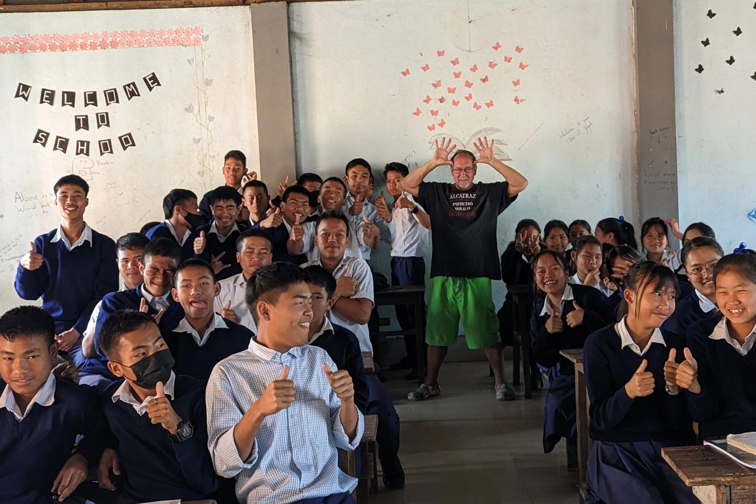 Teaching school kids India 2023