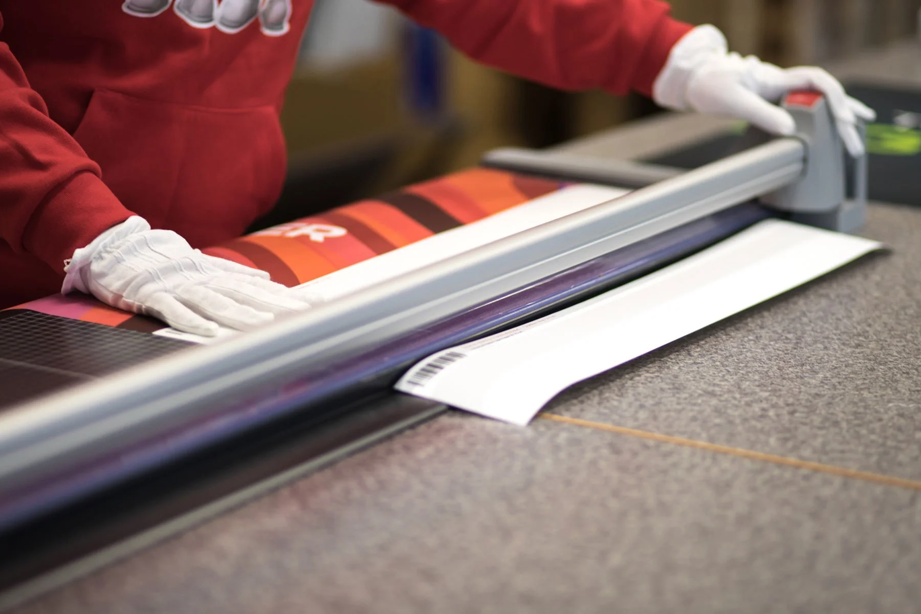 Poster-cutting.jpg
