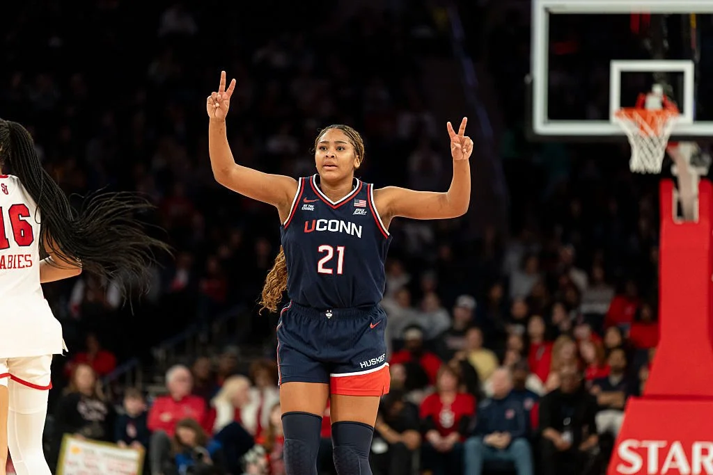Daily juice report - just hand uconn the trophy…