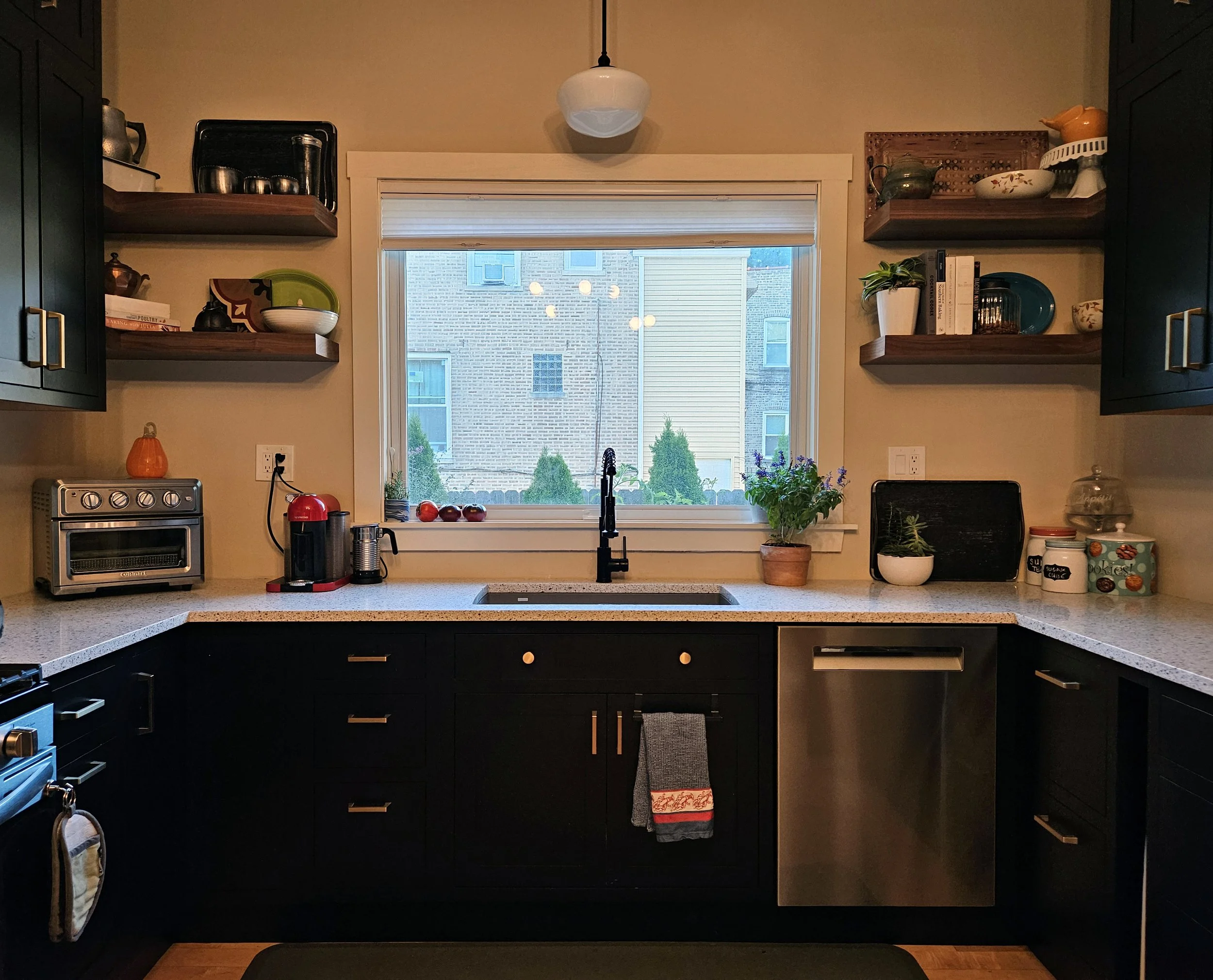 Logan Square Farmhouse (2025)