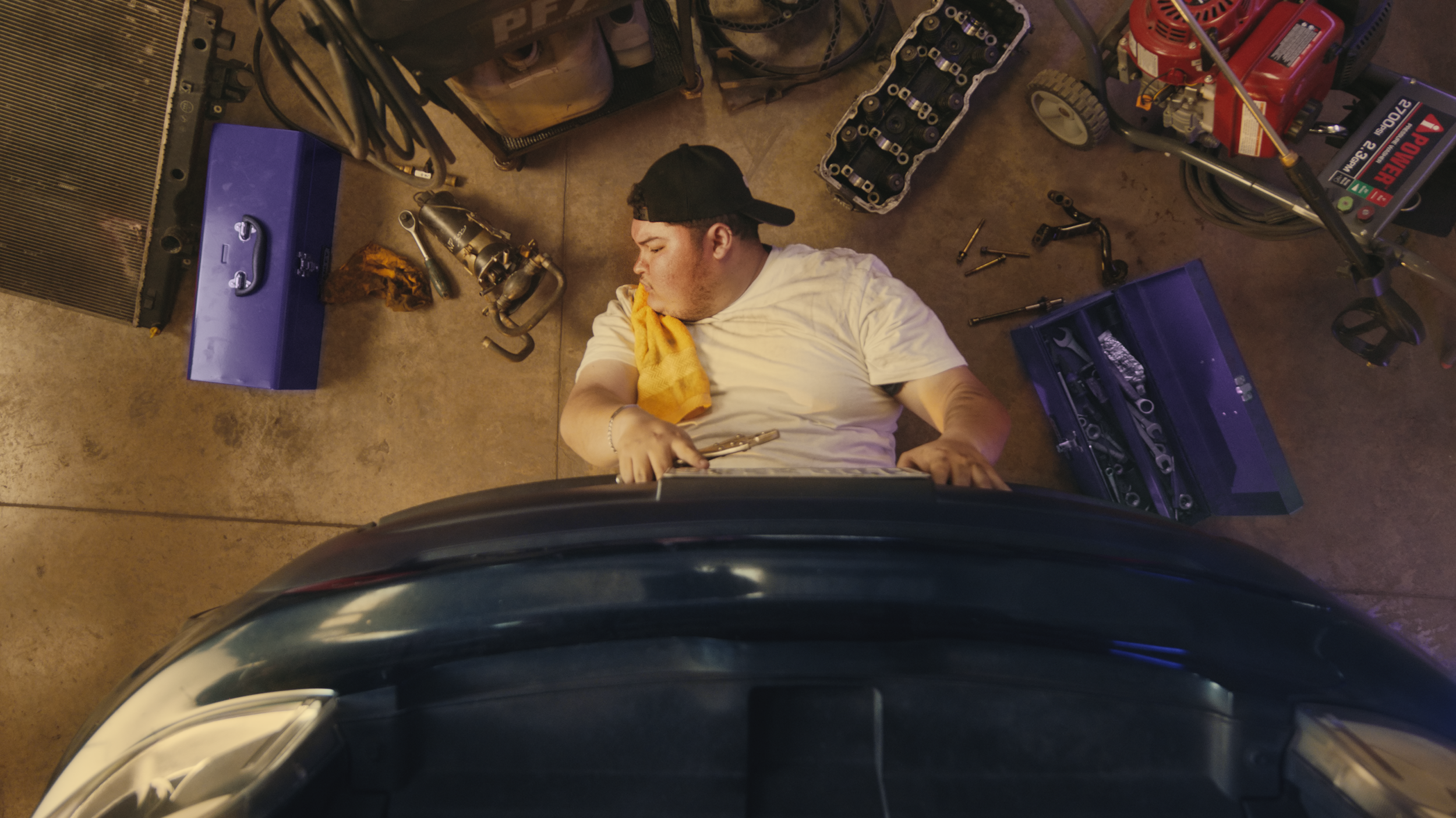 stills.00_01_41_17.Still003.png