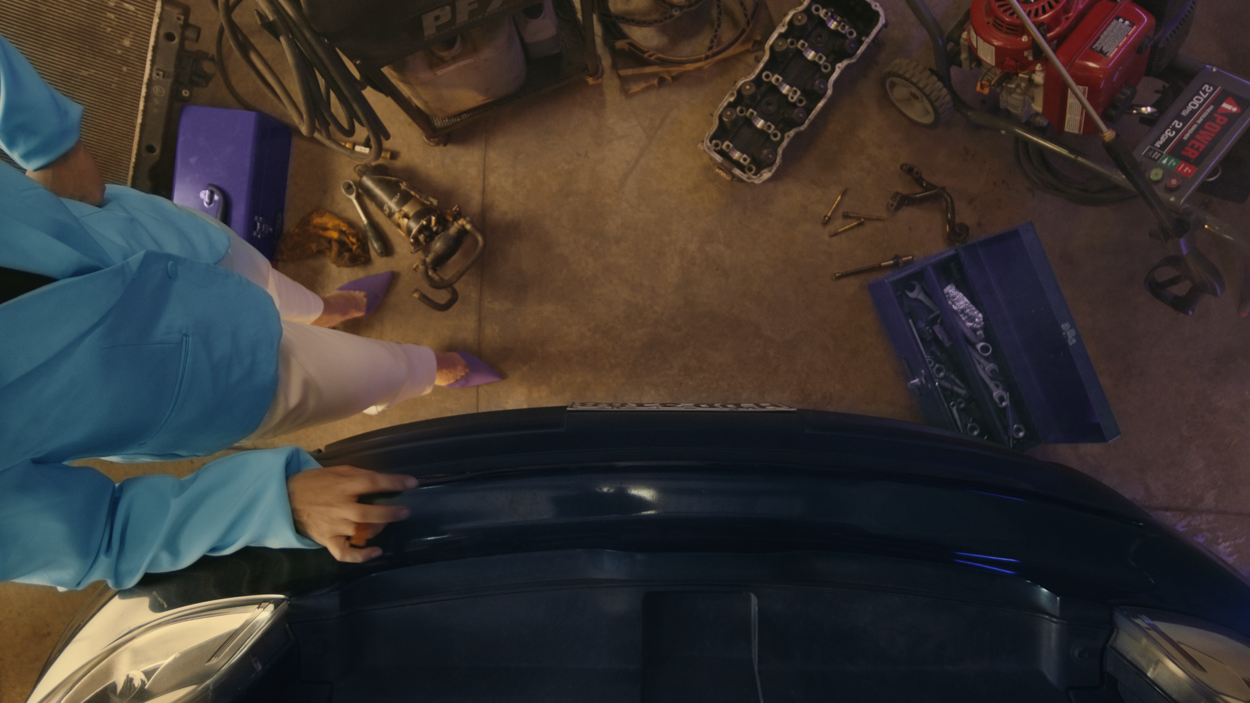 stills.00_01_36_07.Still002.png