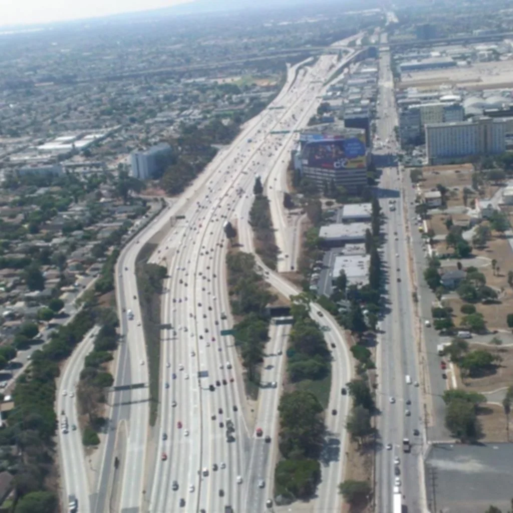 los_angeles_airport_405.jpg