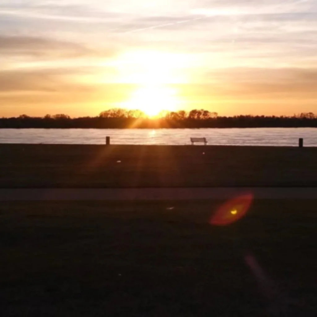 memphis_sunset_tennessee_cityscape.jpg