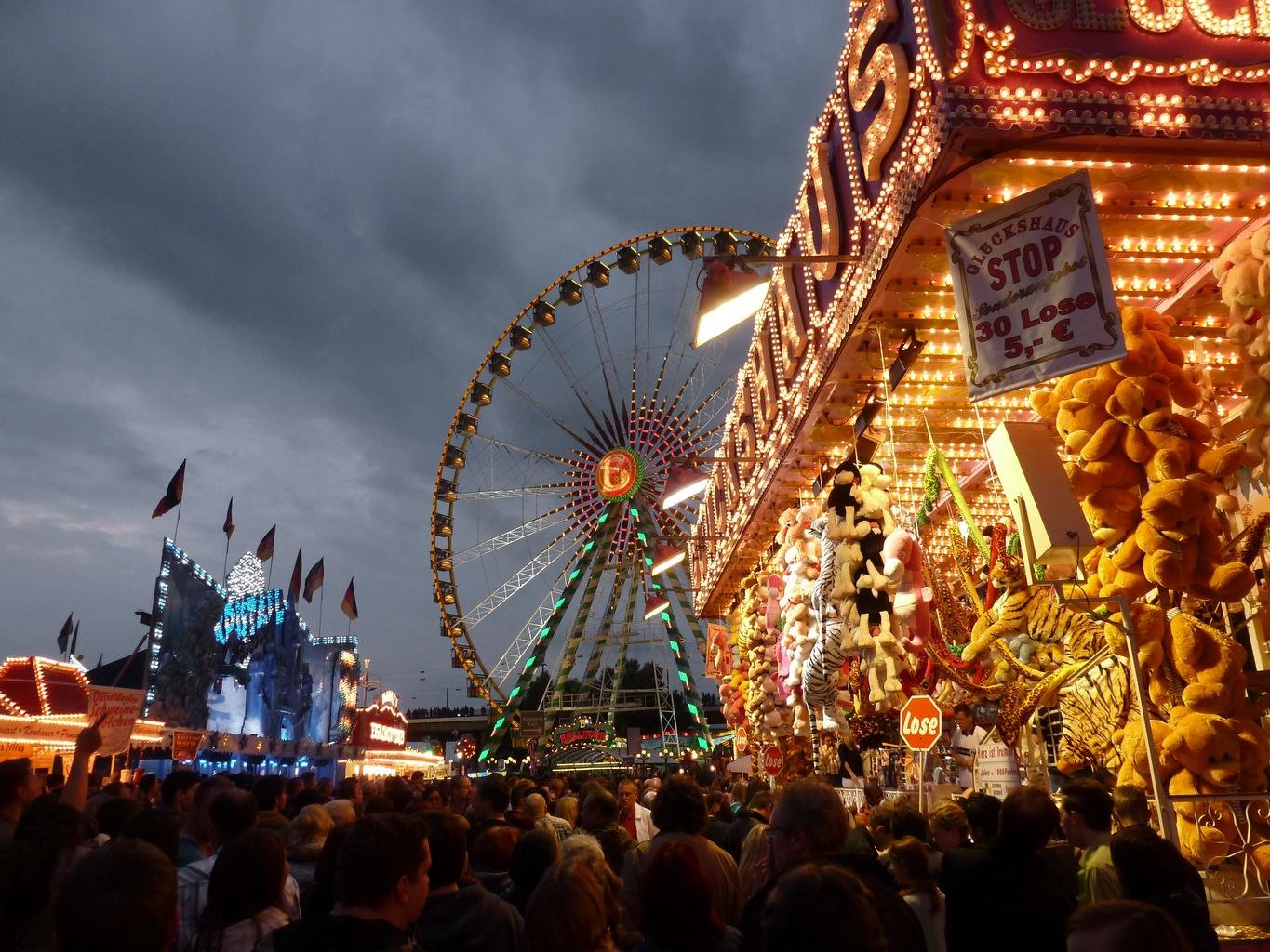 FESTIVAL