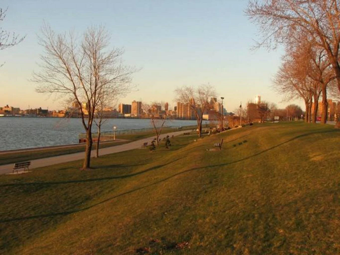 DETROIT