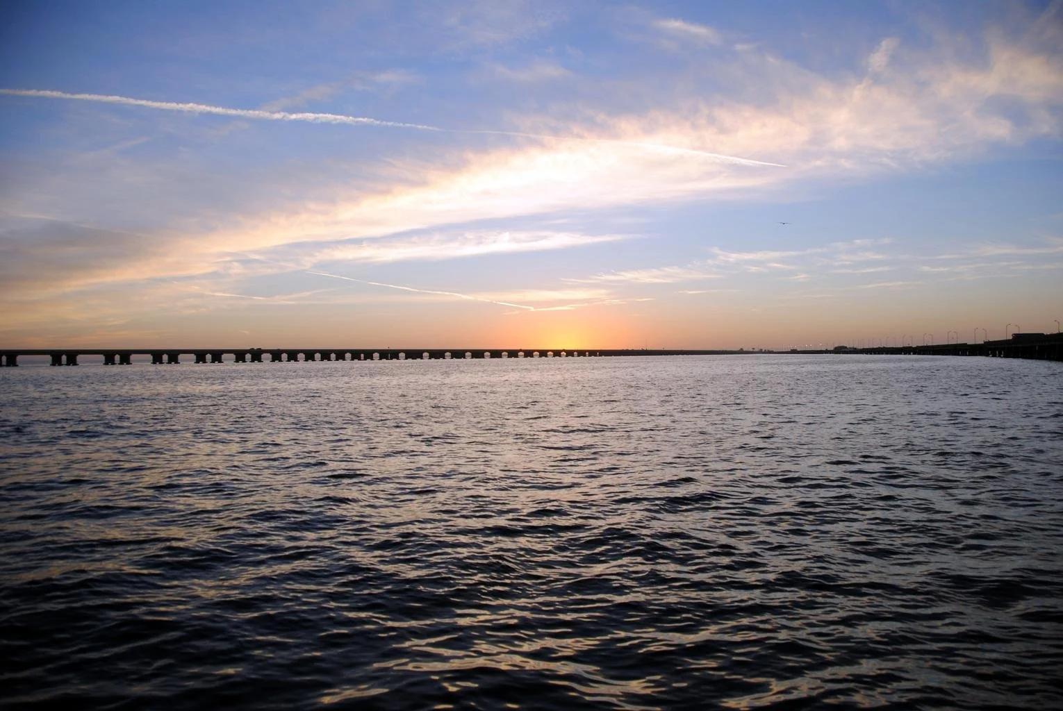 sunrise_tampa_bay_bridge.jpg