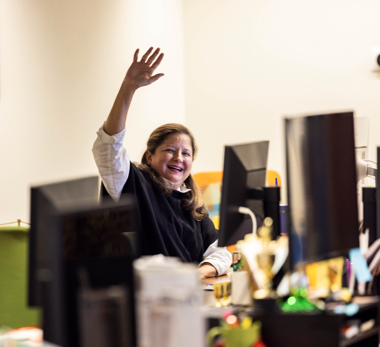 Hiring / Fall Social &amp; Studio Intern