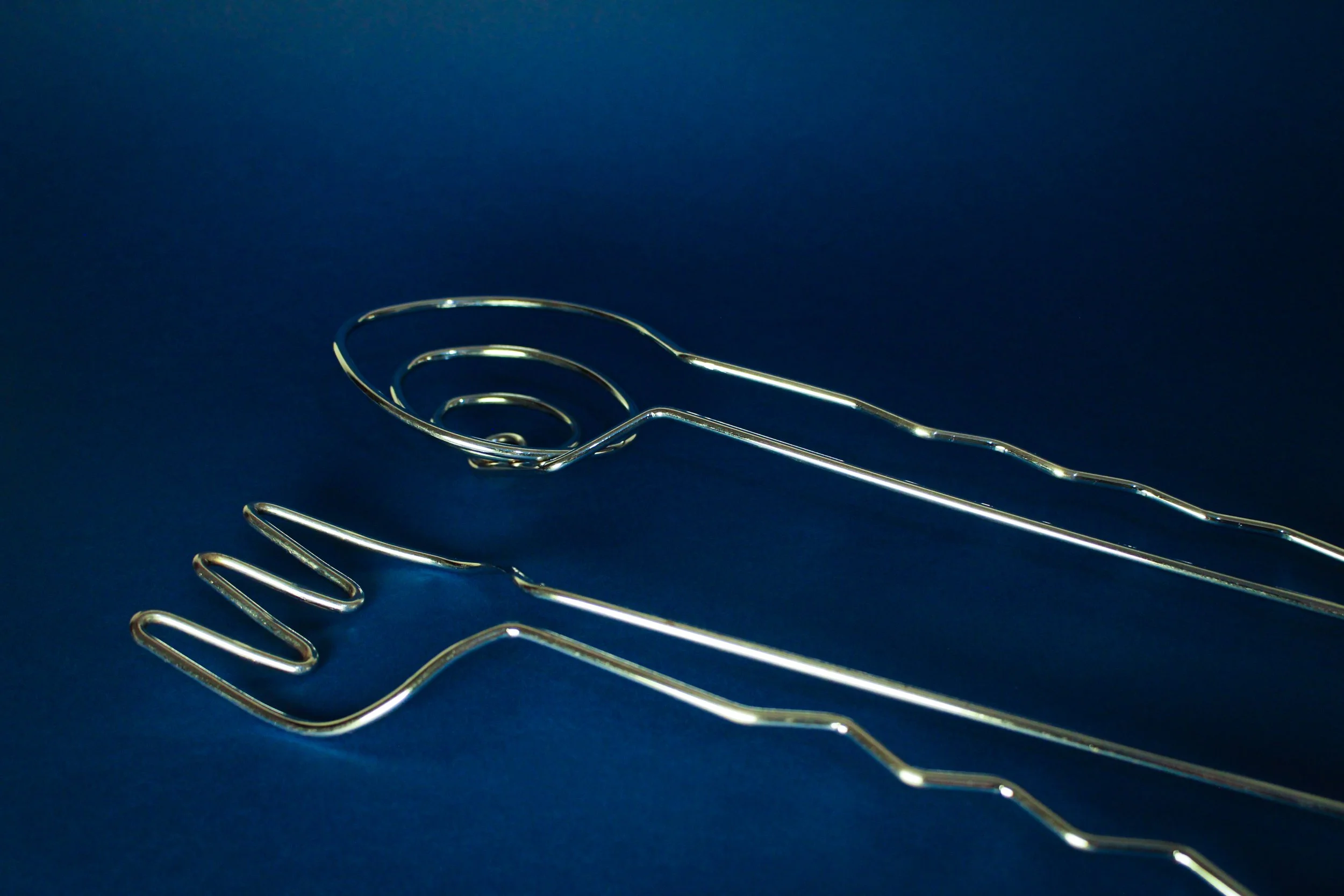 Wire Salad Servers-7.jpg