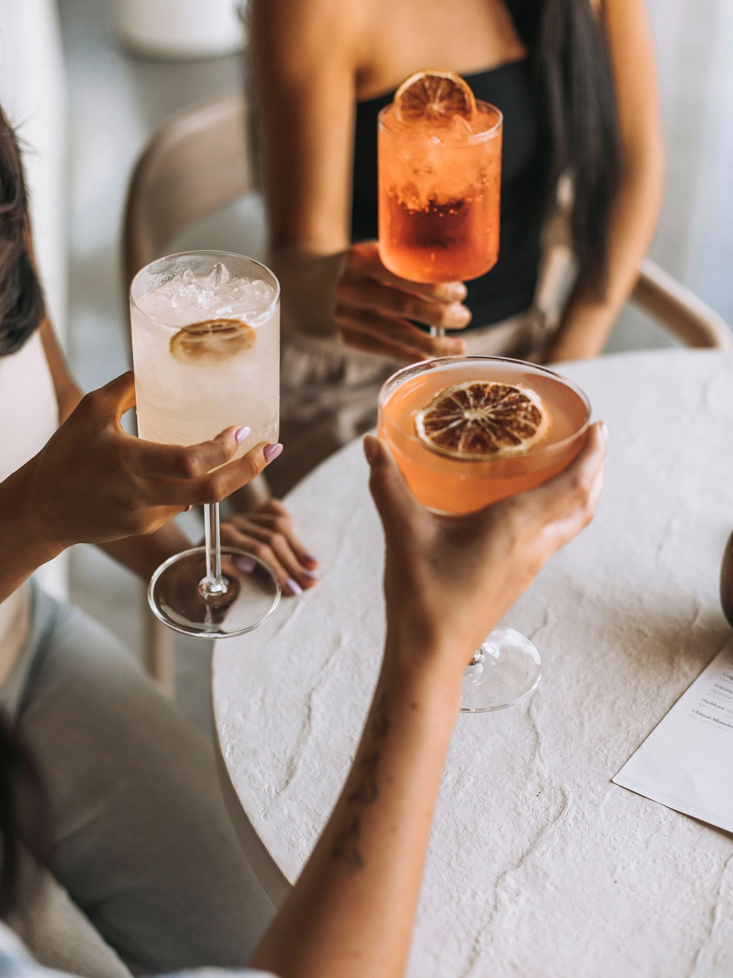 Pretty little drinks, made with detail + intention✨

Meet the newest additions to Golden Hour&hellip; our crafted mocktail &amp; cocktail collection made for sipping, celebrating, flirting with the camera, and making an ordinary day feel anything but