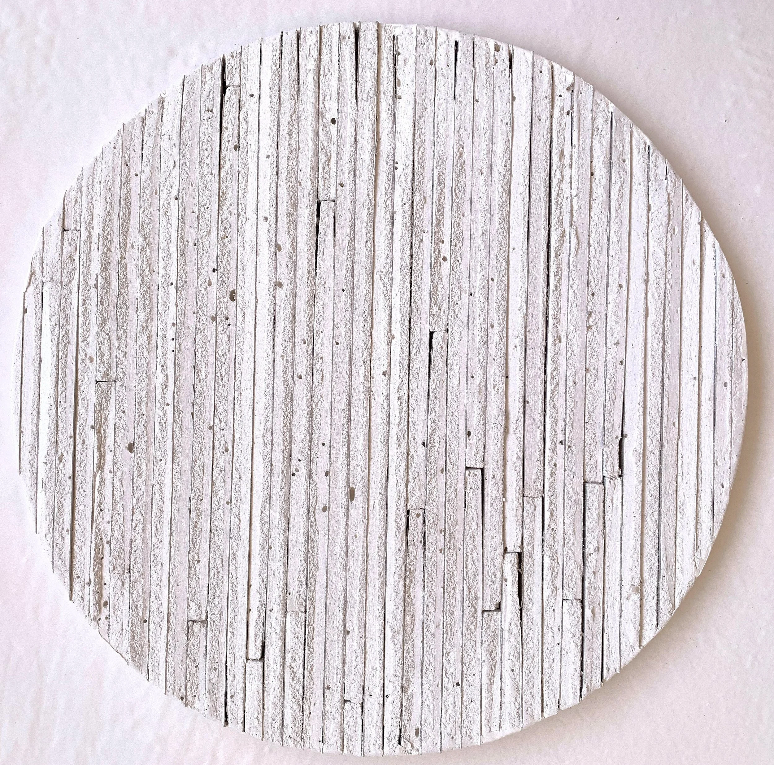 100 × 100 cm, 2024