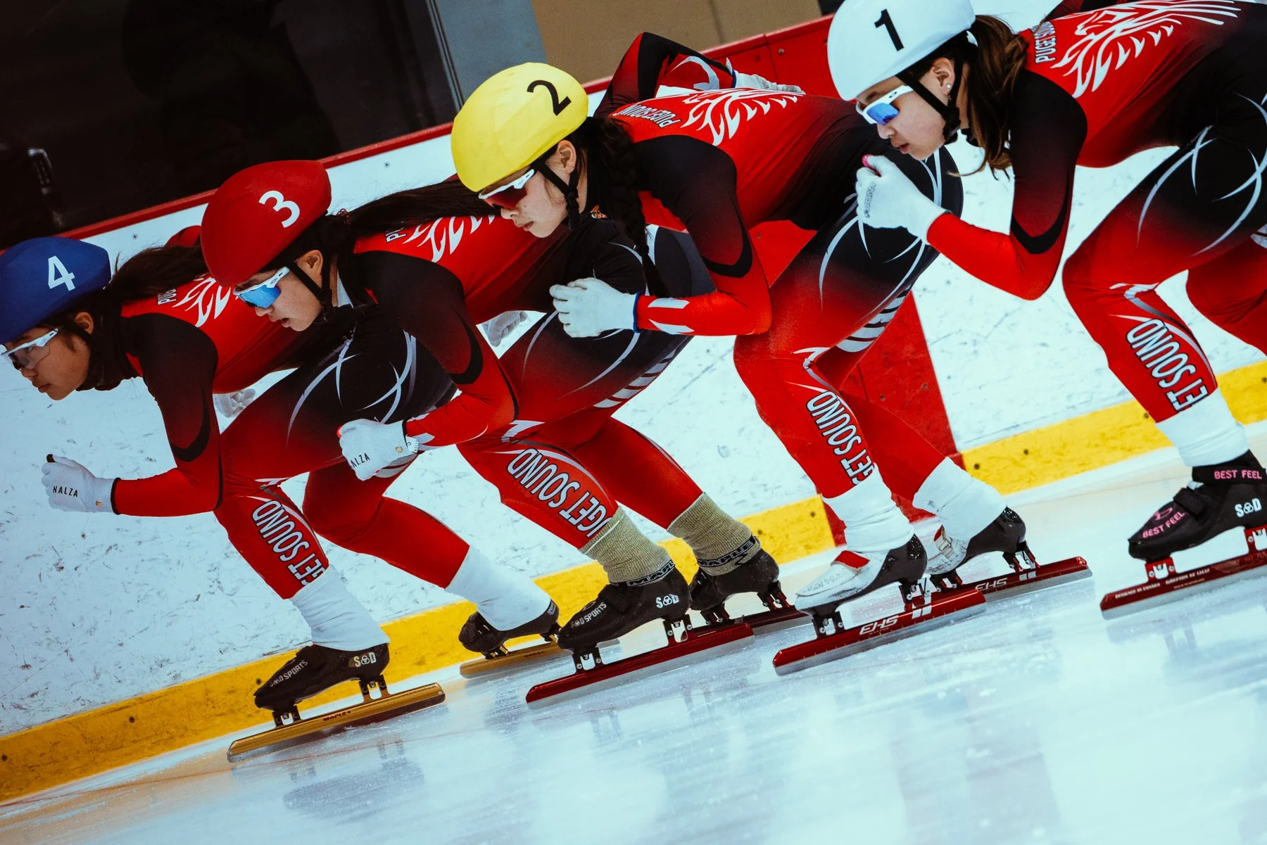 SPEED SKATING