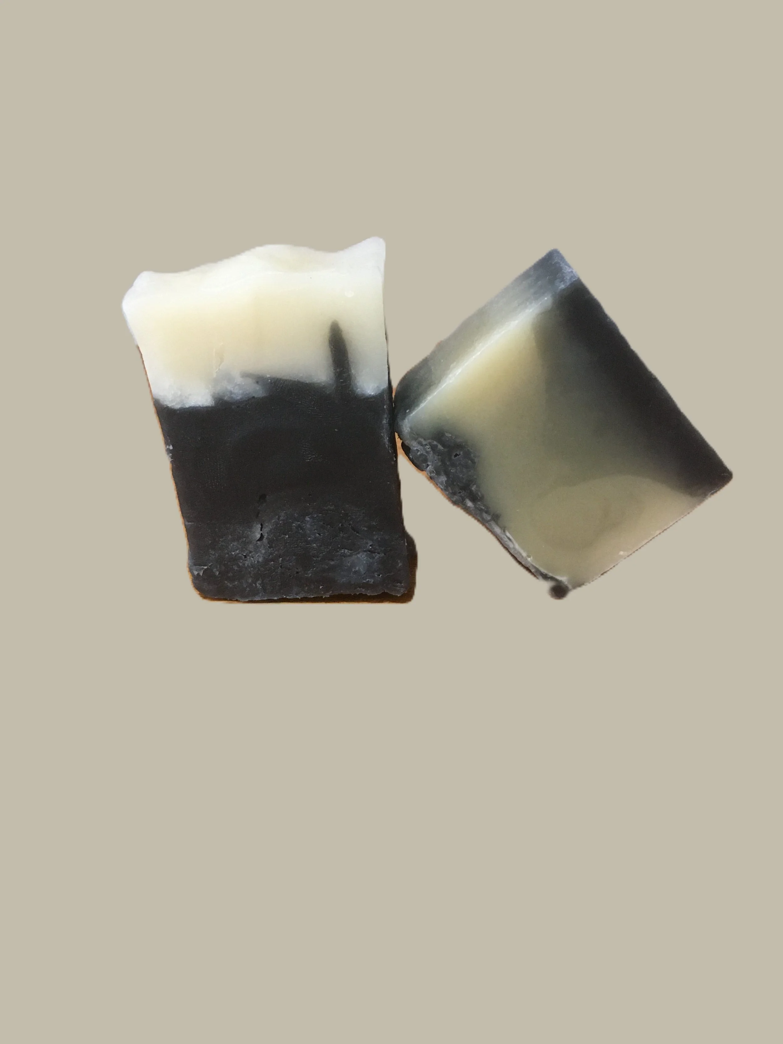 sabonete sabão artesanal com argilas preta e branca