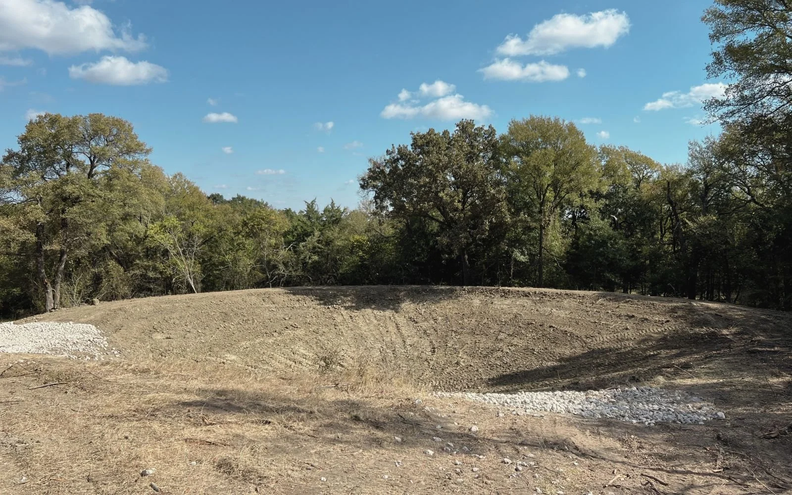 Republic-excavation-dfw-graded-slope-completed-01.jpg