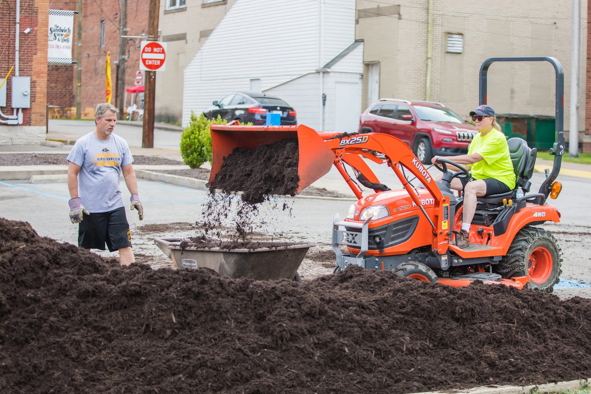 Cleanup Weekend-053.jpg