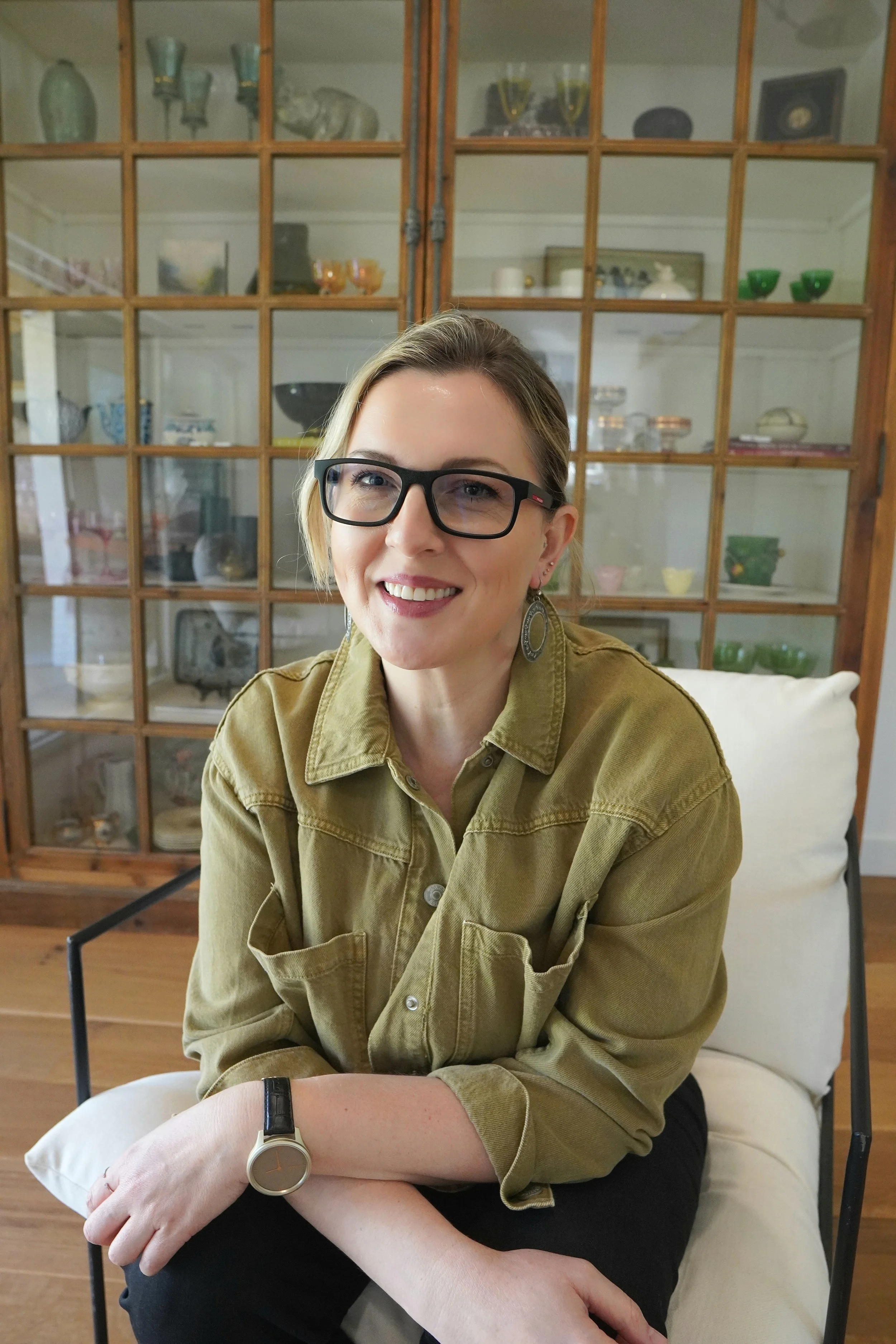 Empower your healing with Dr. Irina with online therapy in over 40 states virtually