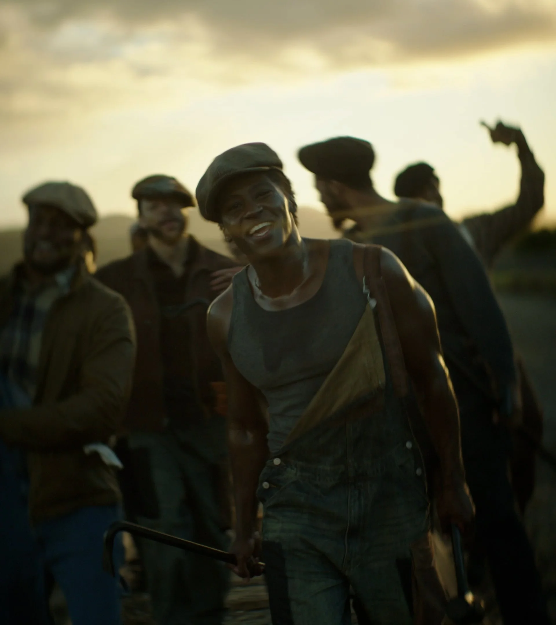 cut1_v1 (2160p).00_04_19_11.Still065.jpg