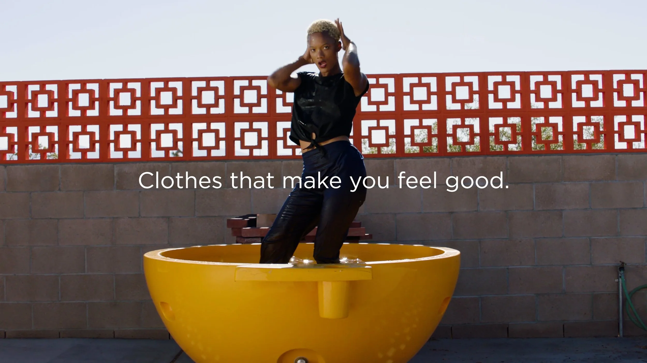 cut1_v1 (2160p).00_00_45_01.Still087.jpg