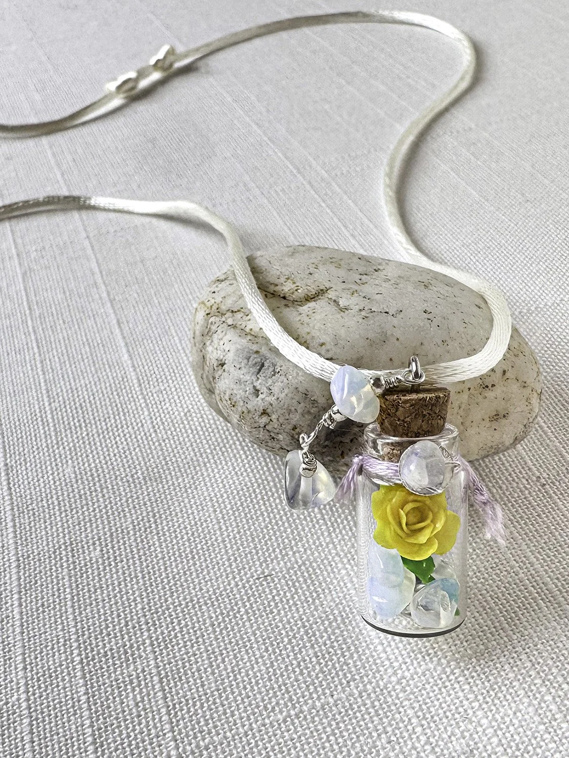 June Birth Flower Necklace-Moonstone & Rose