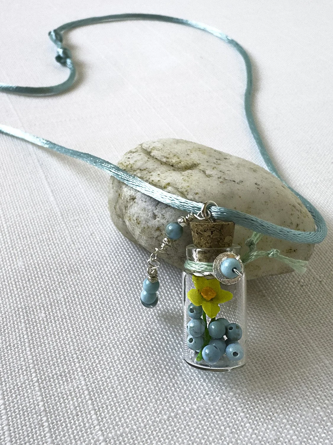 December Birth Flower Necklace-Turquoise & Narcissus