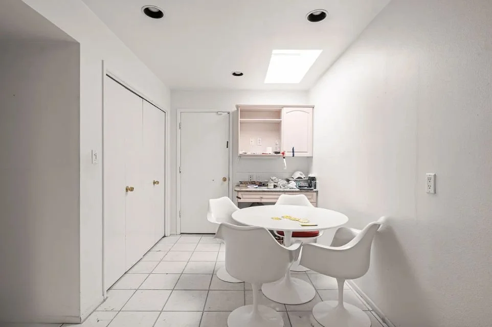 4226 N 69TH Place_5.jpg