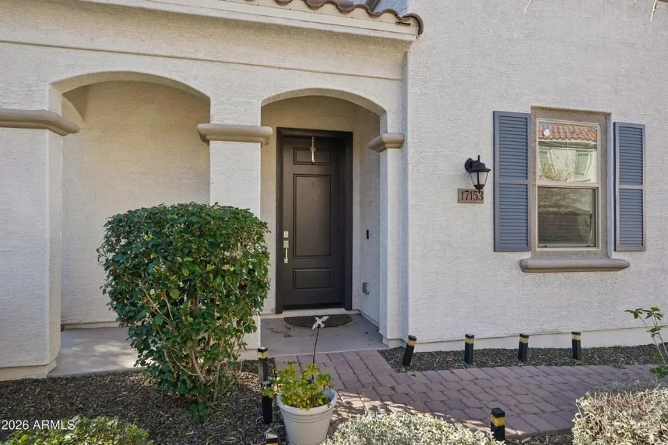 villas-at-trellis-listing-entrance-scottsfale.jpg
