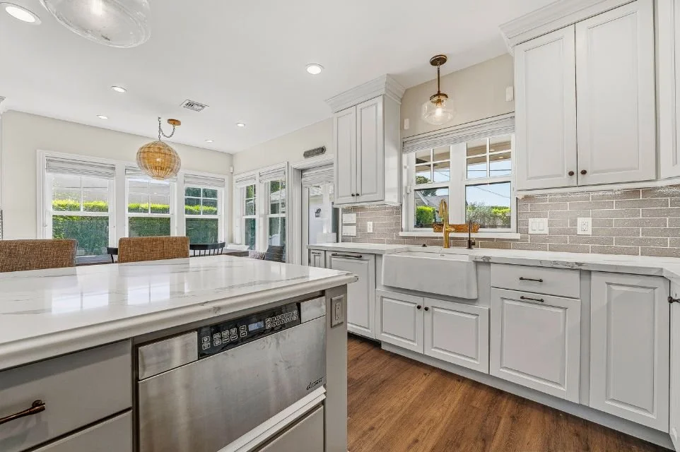 4923-E-Indianola-Avenue- Phoenix-Listing-Kitchen-Arcadia-Lite.jpg
